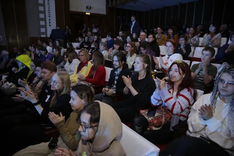 Придумали, как будете разгружать голову, если площадка YouTube перестанет работать на территории Российской Федерации? Предлагаем вариант – посмотрите лучшие мультфильмы XXVII Открытого российского фестиваля анимационного кино.