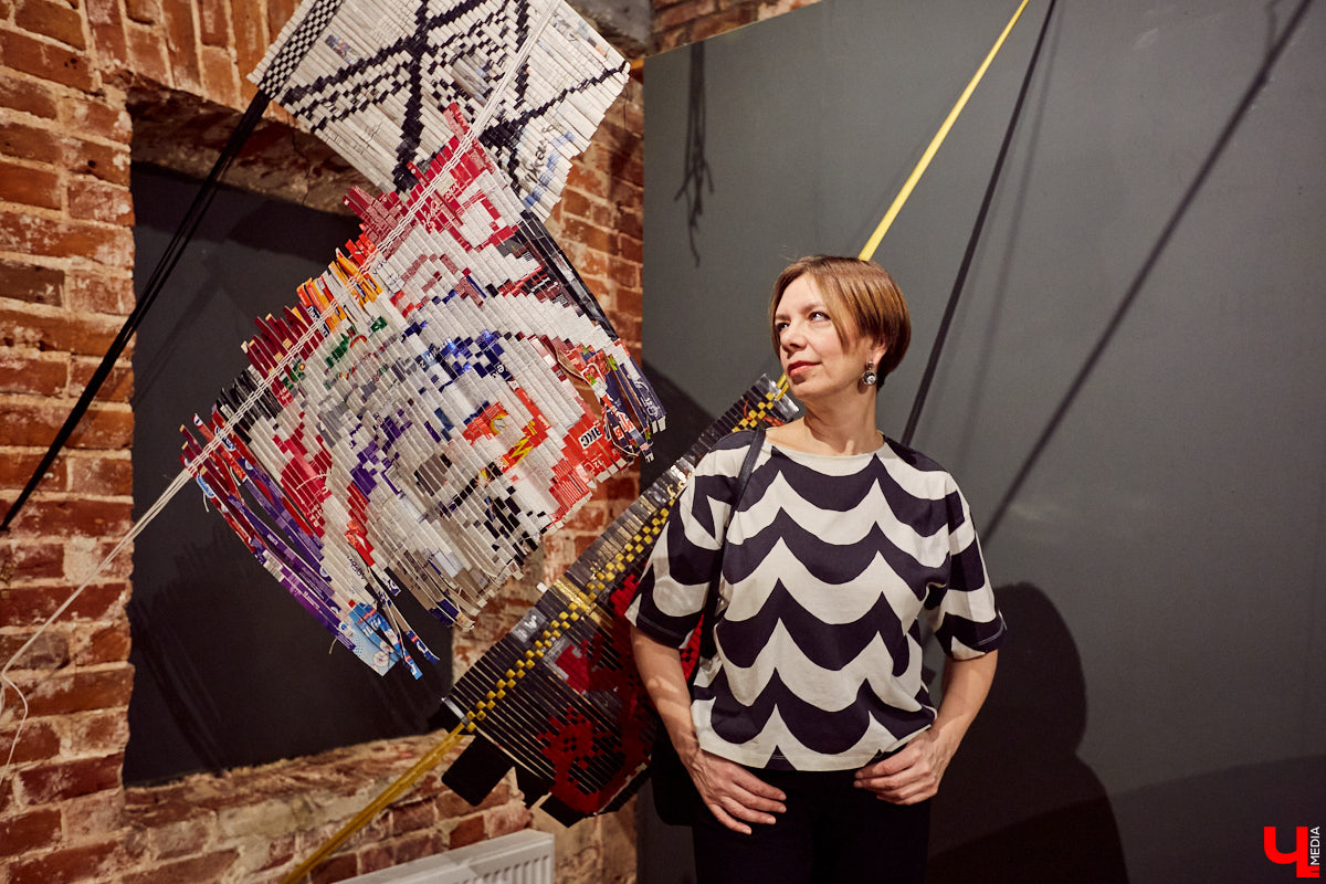 Как сделать возможным «Невозможное застолье», разрушить стены и поймать неуловимые тени? Ищем ответы на выставке современного текстиля.