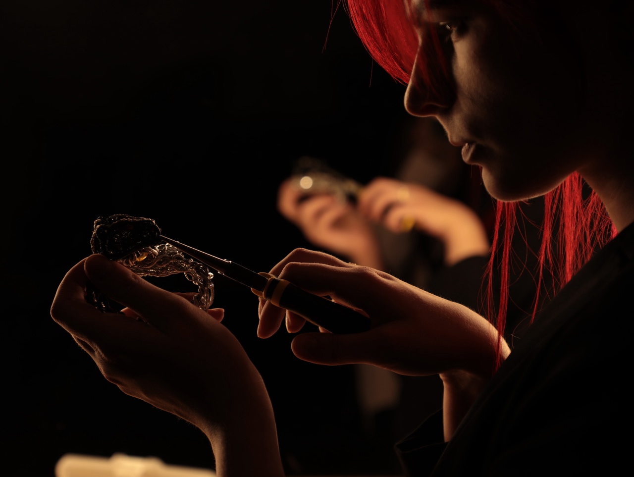 Историк моды и ведущий программы «Модный приговор» Александр Васильев предложил создать новую fashion-основу из российских брендов. Он запустил своеобразный флешмоб в соцсетях и призвал пользователей оставлять в комментариях свои варианты. Среди кандидатов засветились и представители Владимирской области. Кто сможет спасти российскую моду, читайте в материале «Ключ-Медиа».