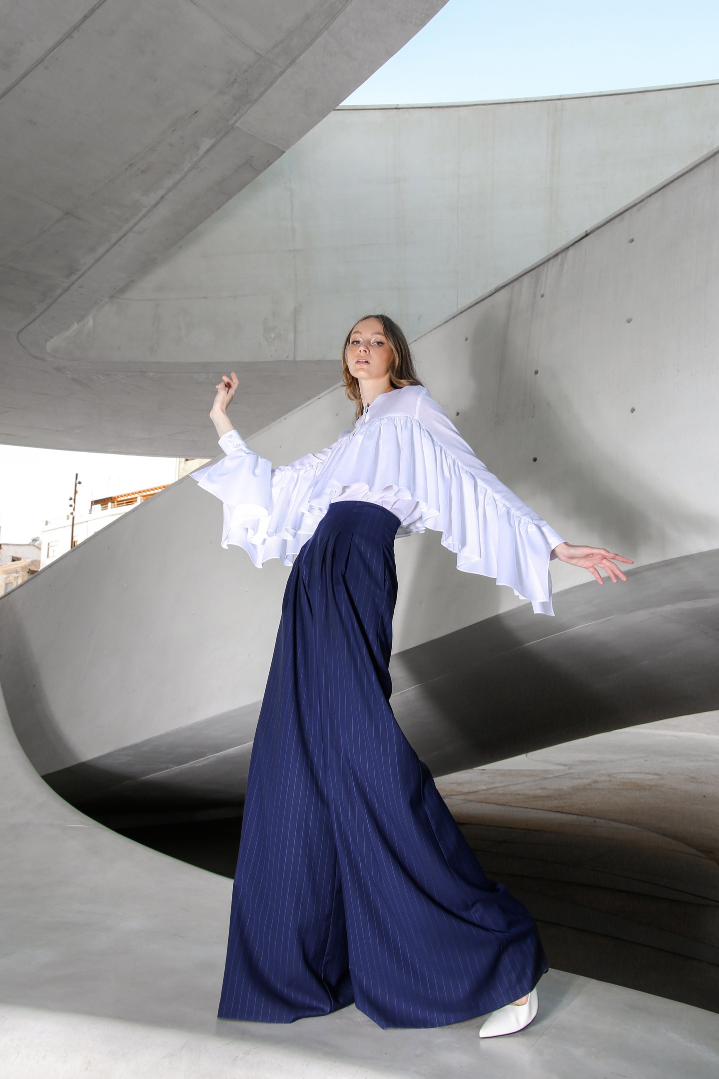 Историк моды и ведущий программы «Модный приговор» Александр Васильев предложил создать новую fashion-основу из российских брендов. Он запустил своеобразный флешмоб в соцсетях и призвал пользователей оставлять в комментариях свои варианты. Среди кандидатов засветились и представители Владимирской области. Кто сможет спасти российскую моду, читайте в материале «Ключ-Медиа».