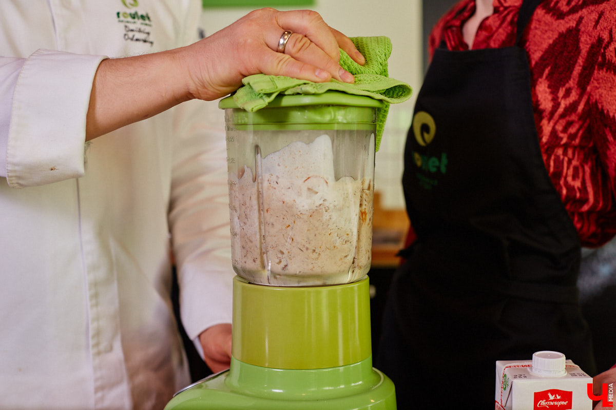 «…науки втянут нас в беду, возьмемтесь лучше за еду». Мы последовали этому совету Хармса вместе с инженером-строителем Ферузой Бакеевой и непревзойденным Дмитрием Орловским!