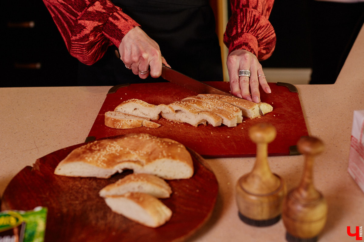 «…науки втянут нас в беду, возьмемтесь лучше за еду». Мы последовали этому совету Хармса вместе с инженером-строителем Ферузой Бакеевой и непревзойденным Дмитрием Орловским!