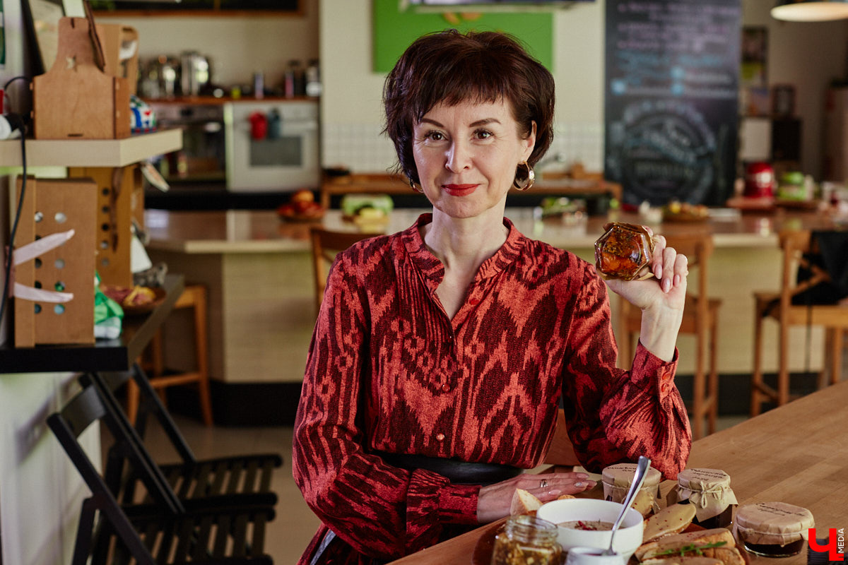 «…науки втянут нас в беду, возьмемтесь лучше за еду». Мы последовали этому совету Хармса вместе с инженером-строителем Ферузой Бакеевой и непревзойденным Дмитрием Орловским!