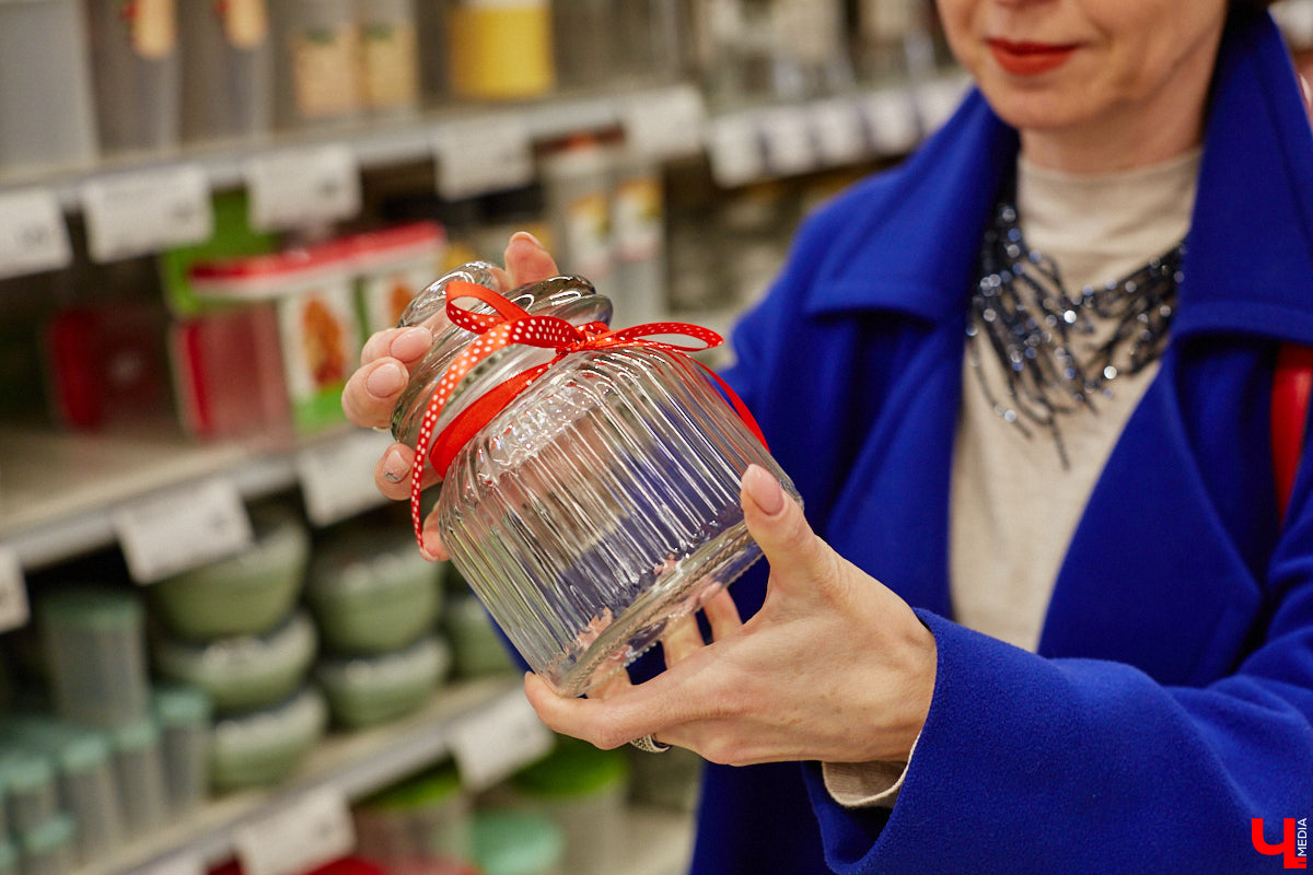 «…науки втянут нас в беду, возьмемтесь лучше за еду». Мы последовали этому совету Хармса вместе с инженером-строителем Ферузой Бакеевой и непревзойденным Дмитрием Орловским!