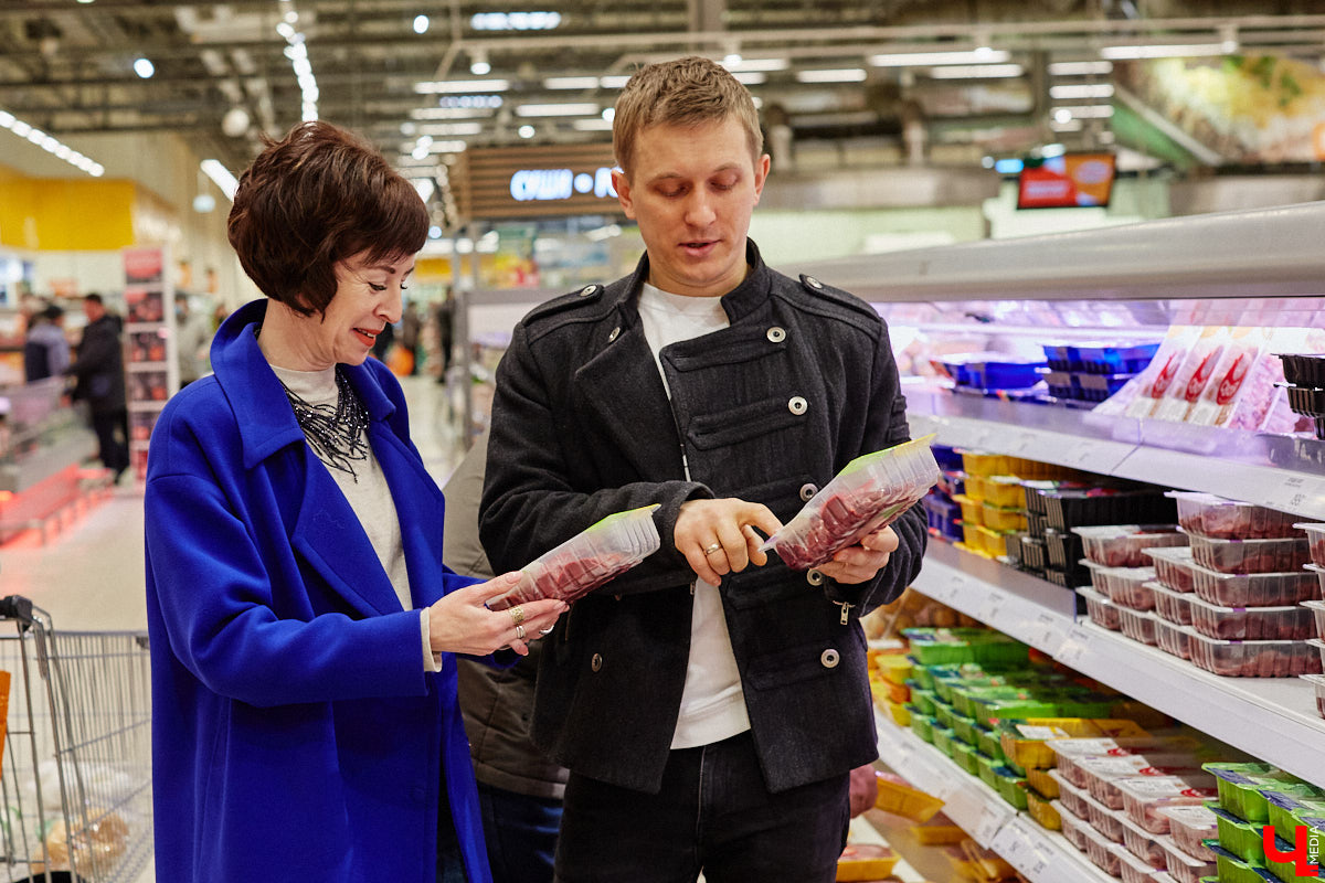 «…науки втянут нас в беду, возьмемтесь лучше за еду». Мы последовали этому совету Хармса вместе с инженером-строителем Ферузой Бакеевой и непревзойденным Дмитрием Орловским!