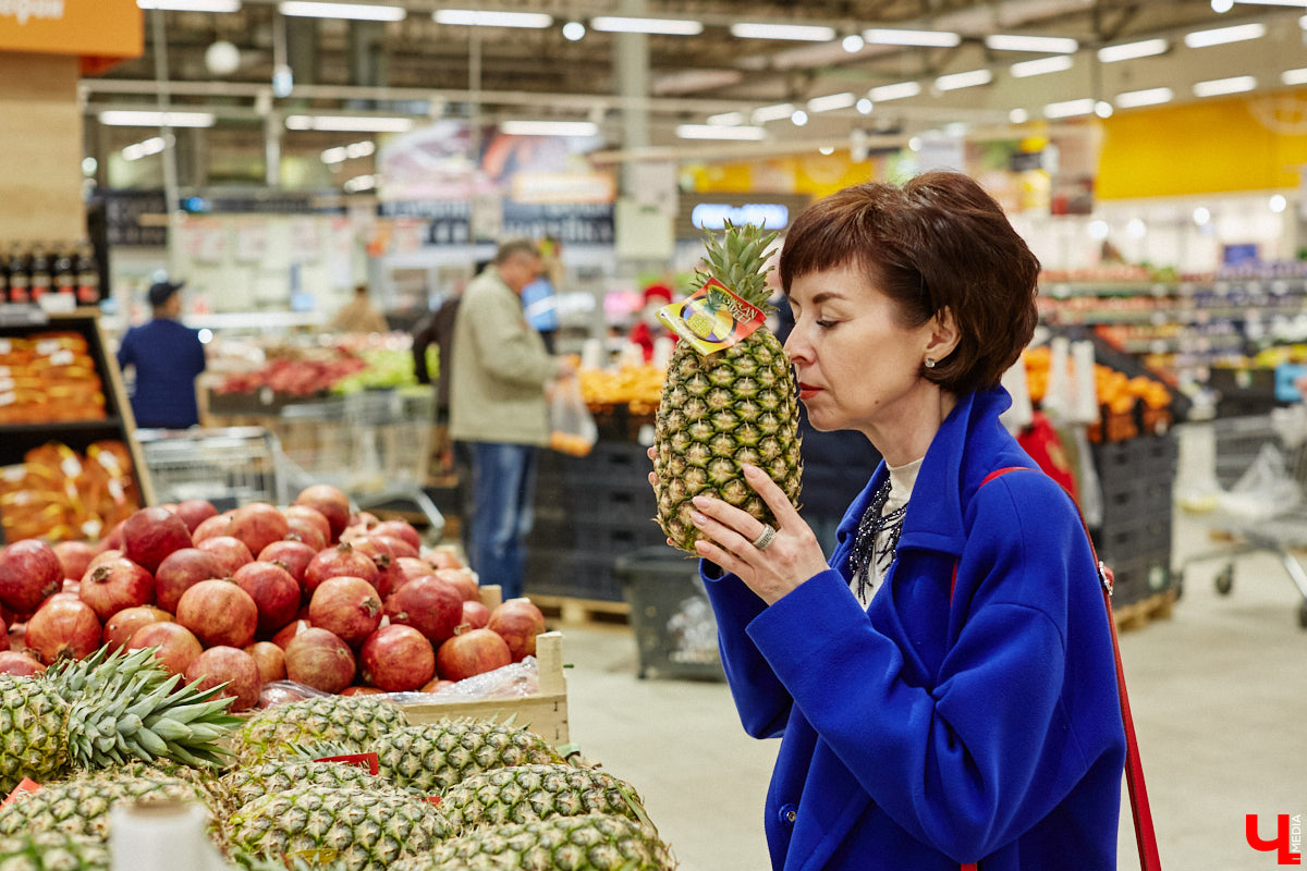 «…науки втянут нас в беду, возьмемтесь лучше за еду». Мы последовали этому совету Хармса вместе с инженером-строителем Ферузой Бакеевой и непревзойденным Дмитрием Орловским!