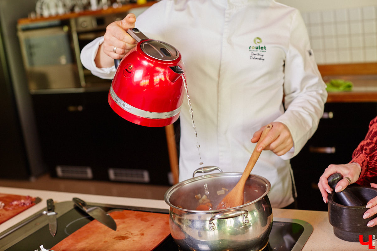 «…науки втянут нас в беду, возьмемтесь лучше за еду». Мы последовали этому совету Хармса вместе с инженером-строителем Ферузой Бакеевой и непревзойденным Дмитрием Орловским!