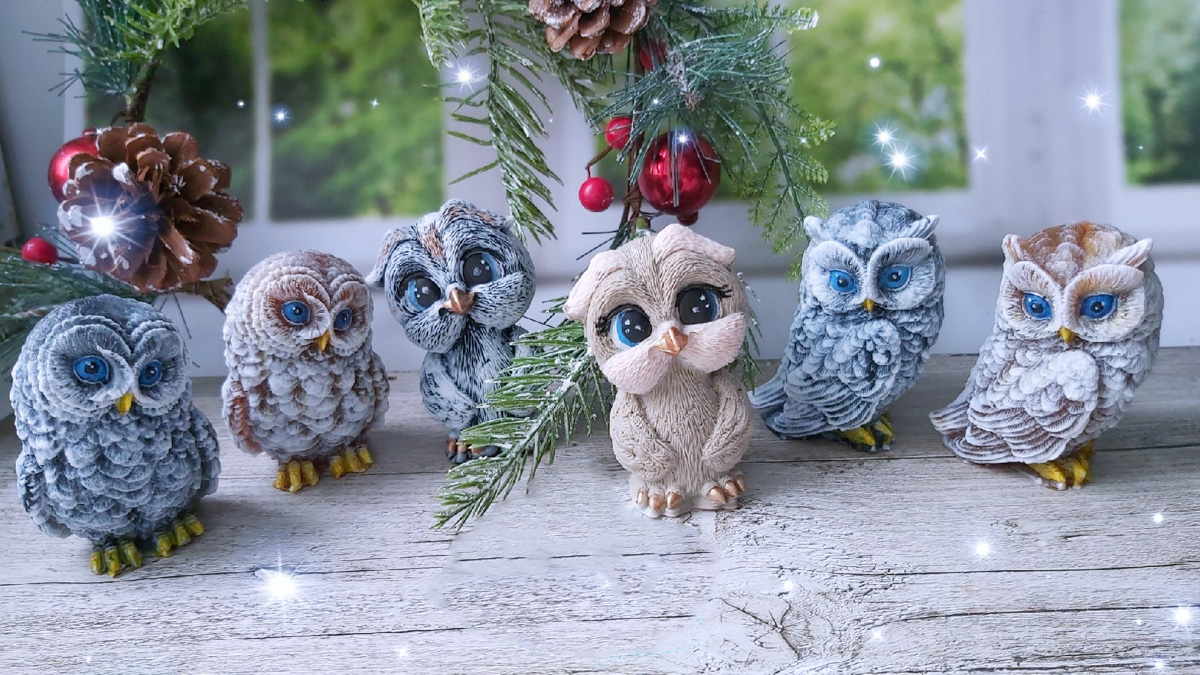 Еда, алкоголь, визитки, игрушки, предметы гардероба, статуэтка Оскара и цветы. Какие подарки могут раствориться в руках? Узнаем у владимирских мыловаров и внимательно изучим пенные работы, чтобы не попасться на розыгрыш.