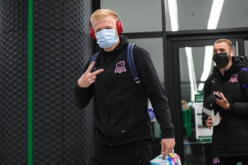 Бывший игрок владимирского «Торпедо» Никита Кривцов попал в число молодых футболистов России, которые могут хорошо проявить себя после отъезда легионеров. Молодой человек теперь выступает за клуб «Краснодар» и регулярно выходит на поле. И у него есть все шансы закрепиться в составе не только своей команды, но и молодежной сборной страны.