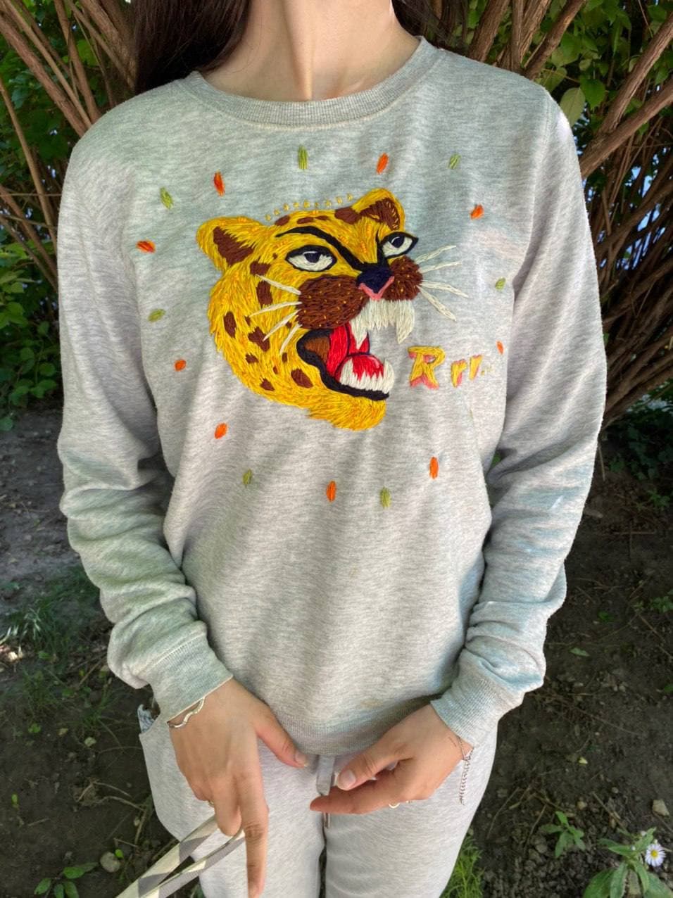 Владимирская рукодельница «рисует» картины с помощью мулине, создавая из ниток портреты известных людей, собственные фото и много другое. Про современную вышивку не для бабушек «Ключ-Медиа» пообщался с Кристиной Кошель.