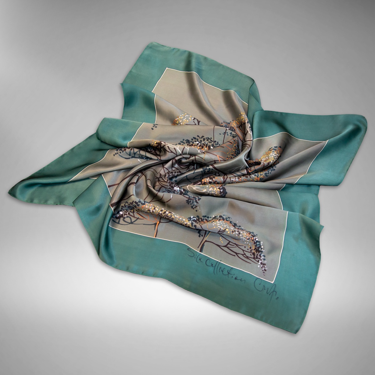 «Спасибо за отклики», – поблагодарил «Ключ-Медиа» и наших читателей историк моды Александр Васильев. Напомним, ведущий шоу «Модный приговор» предложил создать новую отечественную fashion-основу. После нашей первой подборки вы назвали еще несколько брендов и дизайнеров, которые обязательно должны войти в модный топ. Мы совершенно согласны! Ловите новую тройку безусловно талантливых и очень перспективных.