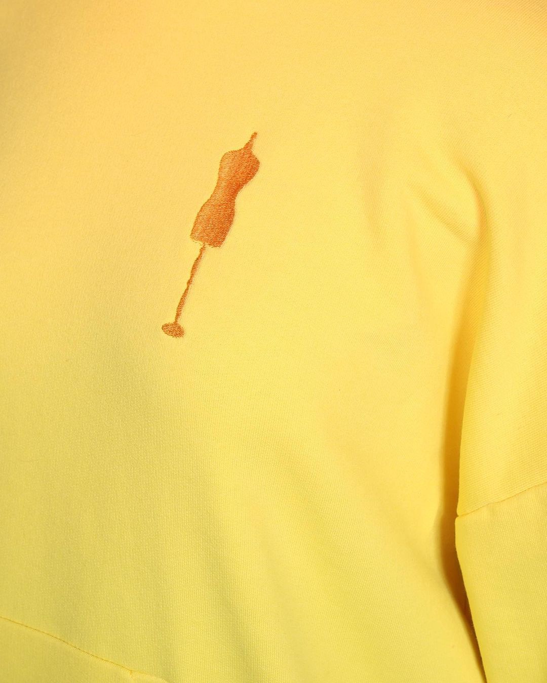 «Спасибо за отклики», – поблагодарил «Ключ-Медиа» и наших читателей историк моды Александр Васильев. Напомним, ведущий шоу «Модный приговор» предложил создать новую отечественную fashion-основу. После нашей первой подборки вы назвали еще несколько брендов и дизайнеров, которые обязательно должны войти в модный топ. Мы совершенно согласны! Ловите новую тройку безусловно талантливых и очень перспективных.