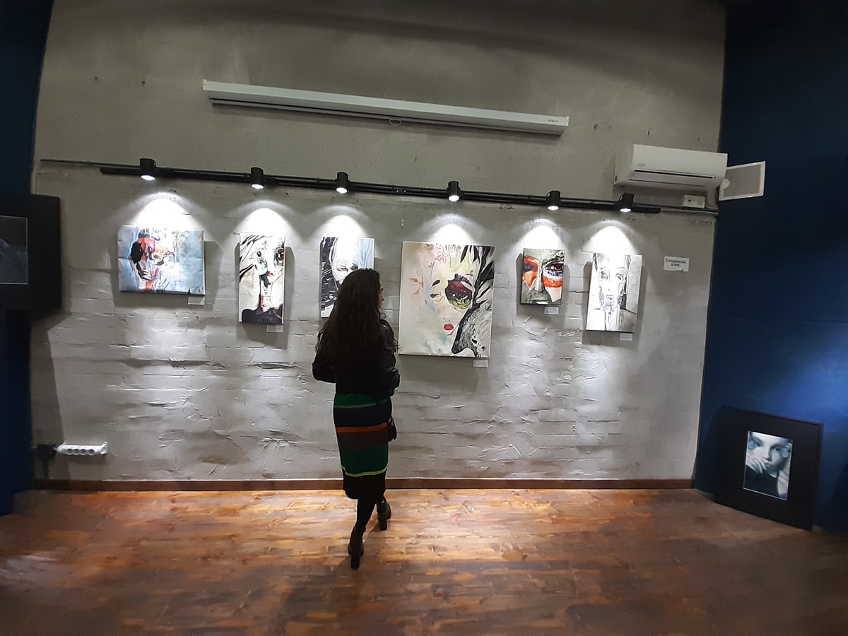 «Спасибо за отклики», – поблагодарил «Ключ-Медиа» и наших читателей историк моды Александр Васильев. Напомним, ведущий шоу «Модный приговор» предложил создать новую отечественную fashion-основу. После нашей первой подборки вы назвали еще несколько брендов и дизайнеров, которые обязательно должны войти в модный топ. Мы совершенно согласны! Ловите новую тройку безусловно талантливых и очень перспективных.