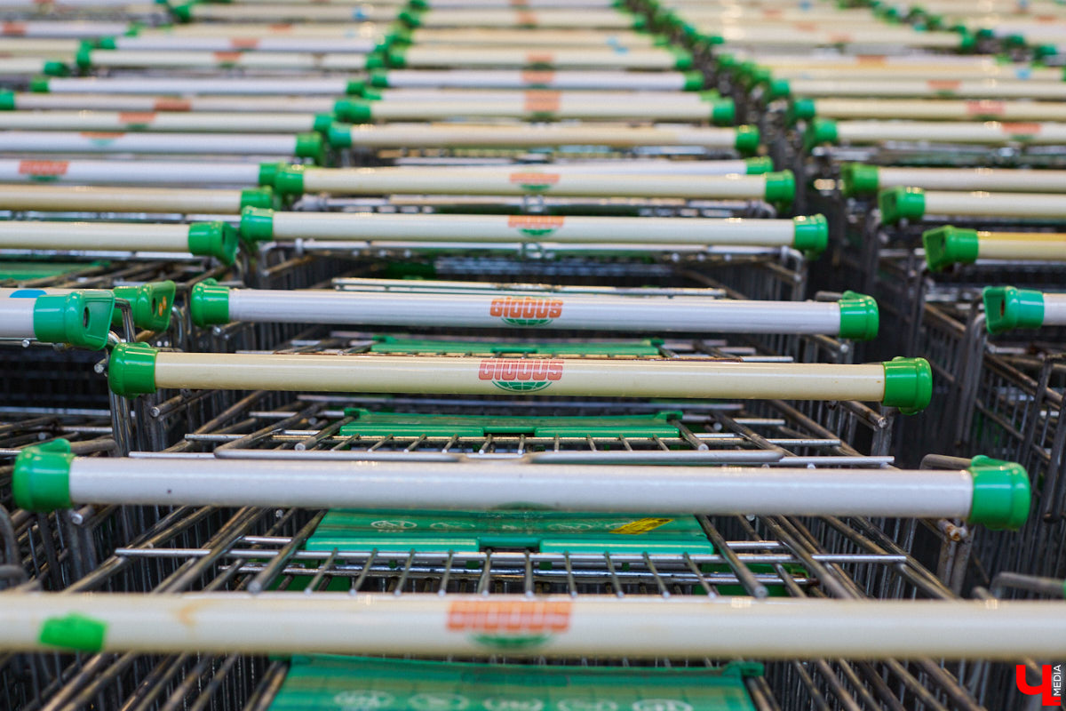 Создатель школы традиционного этикета Екатерина Богданова отвергла кулинарные традиции в поисках быстрого в приготовлении, полезного и красивого блюда. На помощь ей пришел обновленный рецепт лазаньи, которая получилась вкусной не только на вид!