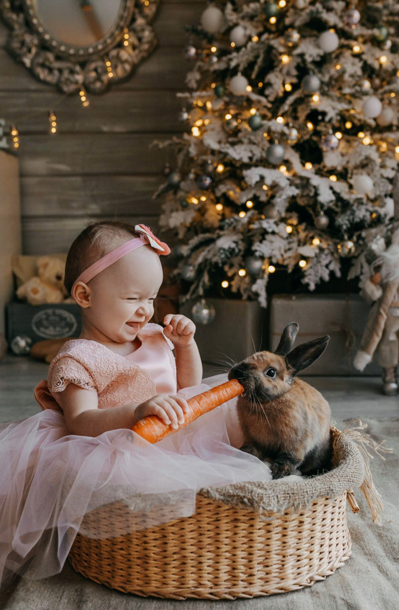 Материнство – это не только пополнение в семействе, но и возможность для творчества! В свободное от домашних забот время мамы-блогеры следят за процентным содержанием красоты в мире, учат подписчиков зарабатывать деньги и развивают собственный бизнес, основанный в декретные времена.