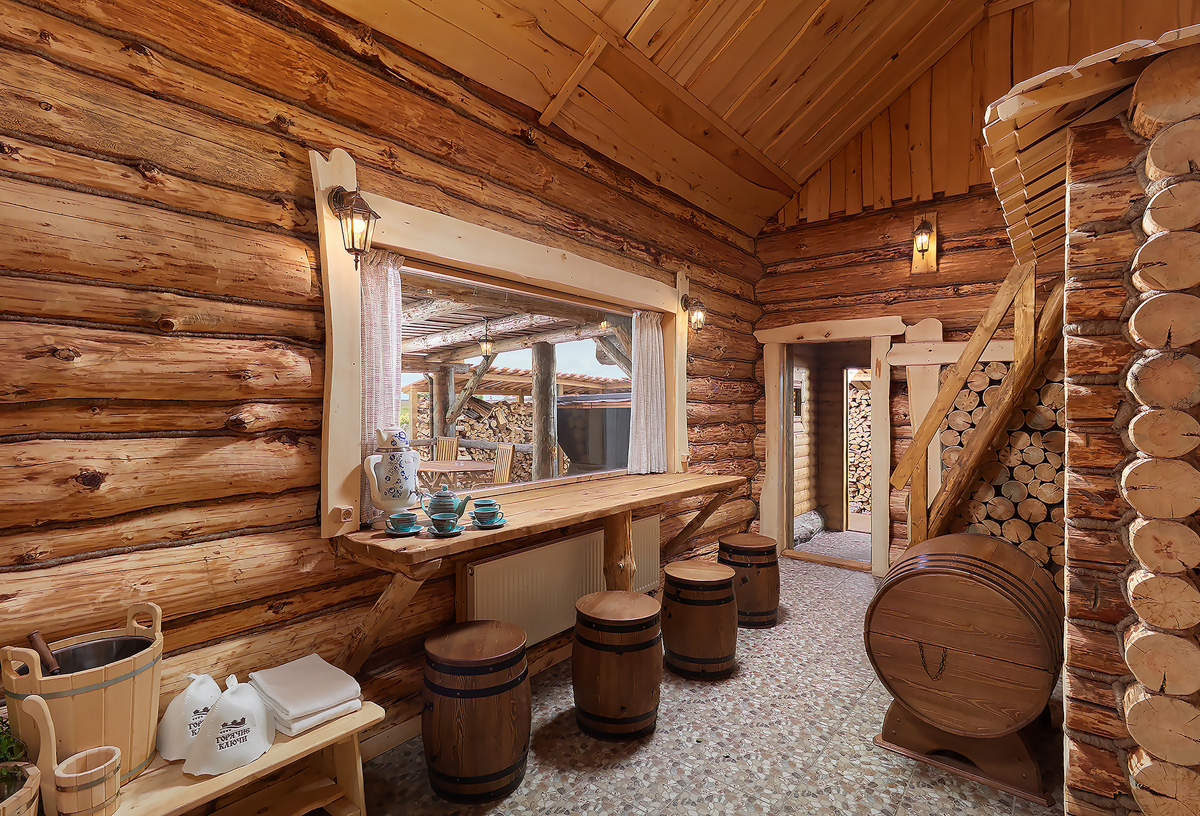 В этом году экоотель «Горячие ключи» отмечает ни много ни мало 20-летие со дня своего появления! И все это время его сотрудники ежедневно работают над улучшением сервиса, даря гостям великолепный отдых и незабываемые эмоции!