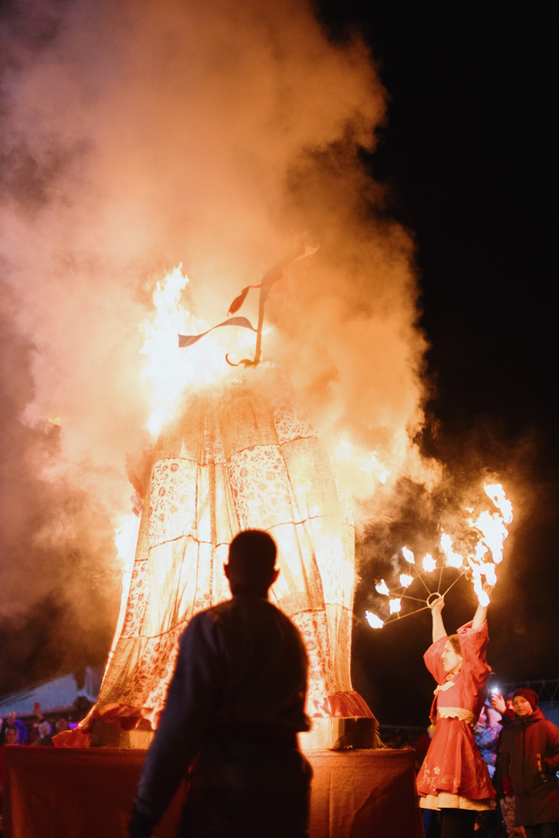 В этом году экоотель «Горячие ключи» отмечает ни много ни мало 20-летие со дня своего появления! И все это время его сотрудники ежедневно работают над улучшением сервиса, даря гостям великолепный отдых и незабываемые эмоции!