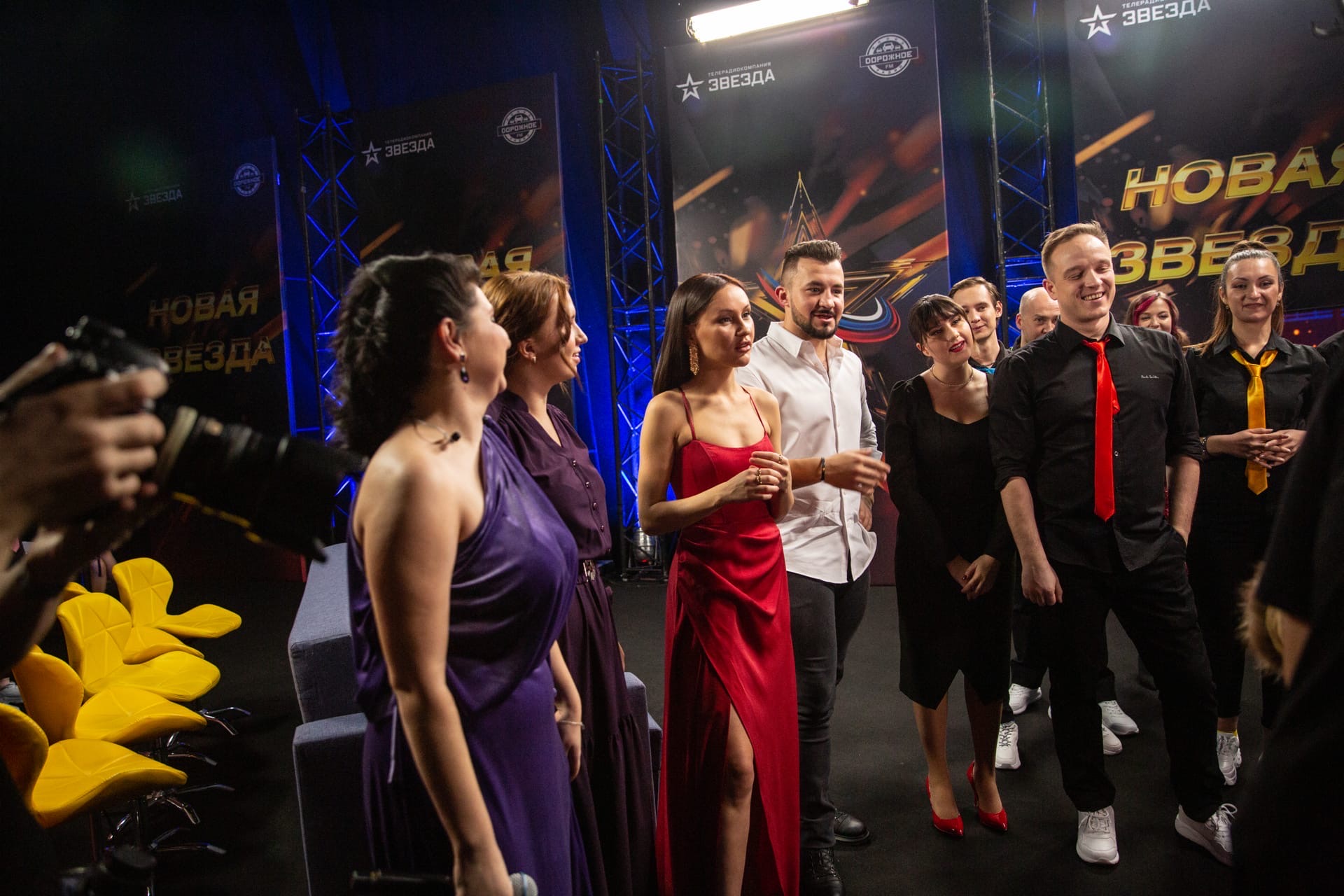 Двадцатипятилетняя Валерия Кравченко, или Valery Kravz, исполнила свою мечту – вышла на сцену крупного ТВ-конкурса. О съемках «Новой Звезды», дальнейших планах и развитии нового коллектива в преддверии субботнего эфира на «Звезде» девушка рассказала «Ключ-Медиа».