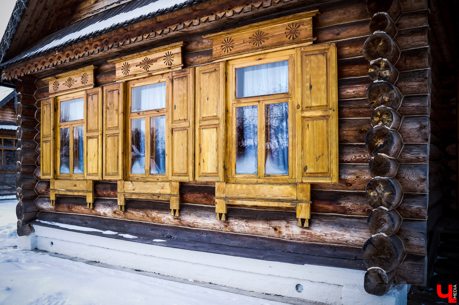 Суздаль готовится принять тысячи туристов на майские праздники. Загрузка отелей большая, говорят специалисты, но забронировать номер еще можно. Многие откладывают решение на последний момент. Но никто не сомневается, что гостей в начале мая в городе будет много. Правда, и заплатить за отдых придется больше обычного.