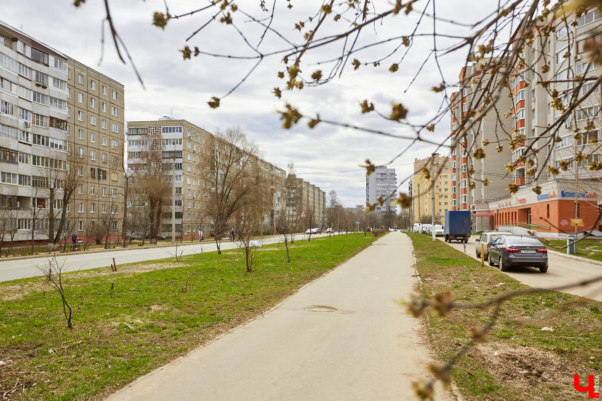 Геортоним – это собственное имя любого праздника, памятной даты, торжества, фестиваля, которыми в советское время стали обильно называть улицы. Впоследствии, в 90-х годах, некоторым из них возвратили прежние названия. Тем не менее большинство геортонимов на карте Владимира осталось, и среди них встречаются весьма оригинальные. Давайте прогуляемся по ним в преддверии майских праздников!