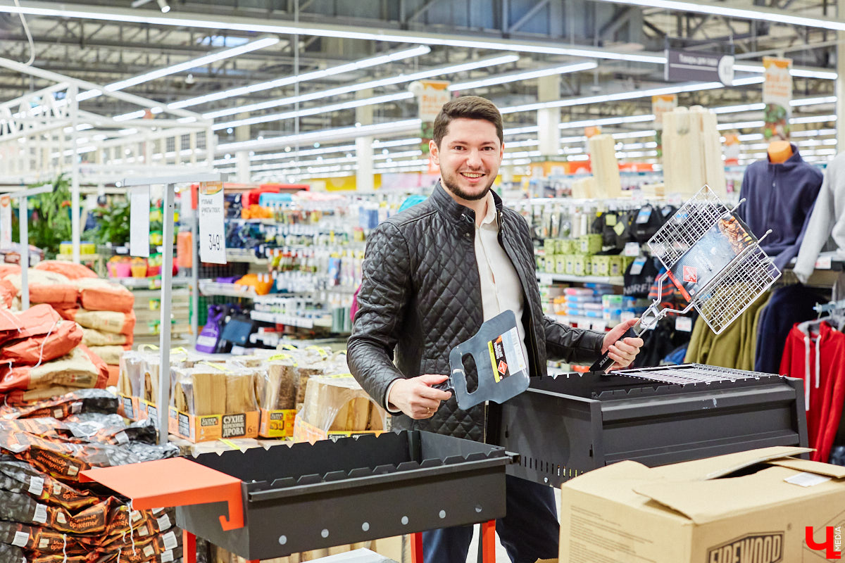 Ингредиенты всех стран объединились в бомбический соус для барбекю. Теперь майские каникулы пройдут у вас со вкусом огненного стейка, копченой паприки и экзотического микса специй!