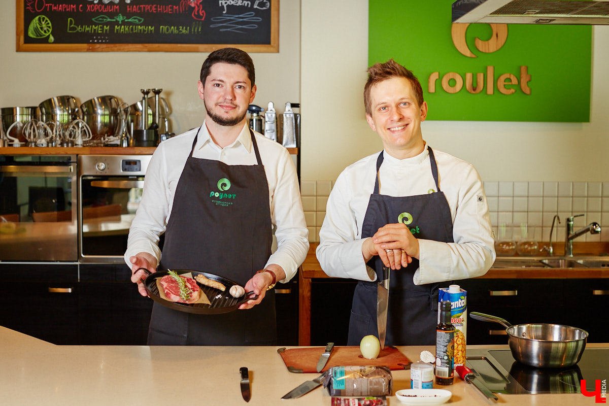 Ингредиенты всех стран объединились в бомбический соус для барбекю. Теперь майские каникулы пройдут у вас со вкусом огненного стейка, копченой паприки и экзотического микса специй!