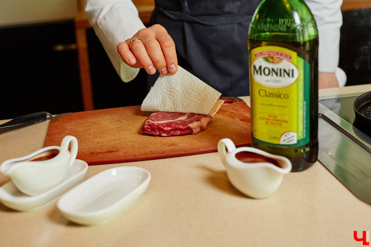 Ингредиенты всех стран объединились в бомбический соус для барбекю. Теперь майские каникулы пройдут у вас со вкусом огненного стейка, копченой паприки и экзотического микса специй!