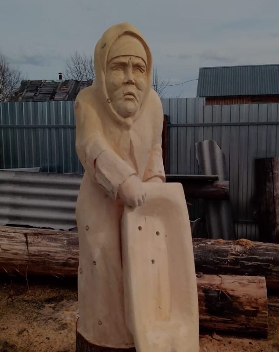 Владимирская область славится творческими и неординарными людьми, многие из которых посвящают свою жизнь развитию региона. Например, Дмитрий Тимошенков из Коврова решил открыть частный музей крестьянского быта и истории СССР, скульптор Игорь Володин украшает своими работами парк «Сказка» в Гусь-Хрустальном, а меценат Евгений Федоров пополняет Музей меди и латуни в Киржаче уникальными экспонатами.