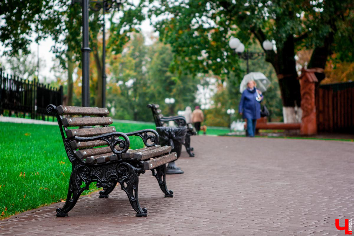 «Ключ-Медиа» собрал для вас обзор городских благоустройств с отремонтированными дворами, зелеными зонами, новыми локациями для отдыха и сотнями тысяч цветов!