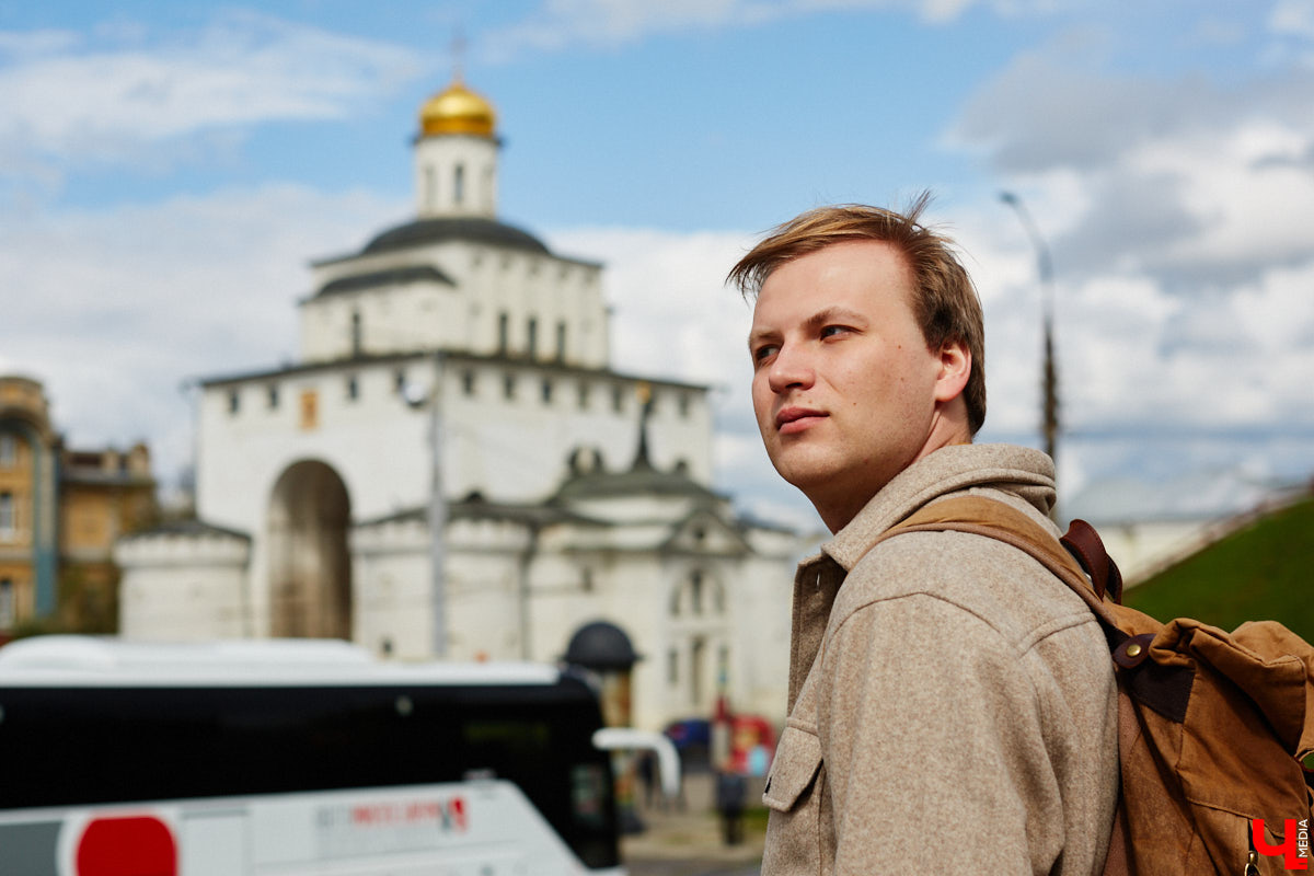 Увидеть, чтобы понять: кто знакомит Владимир с театральными экспериментами, зачем они нужны, и как отличить искусство от трэша?