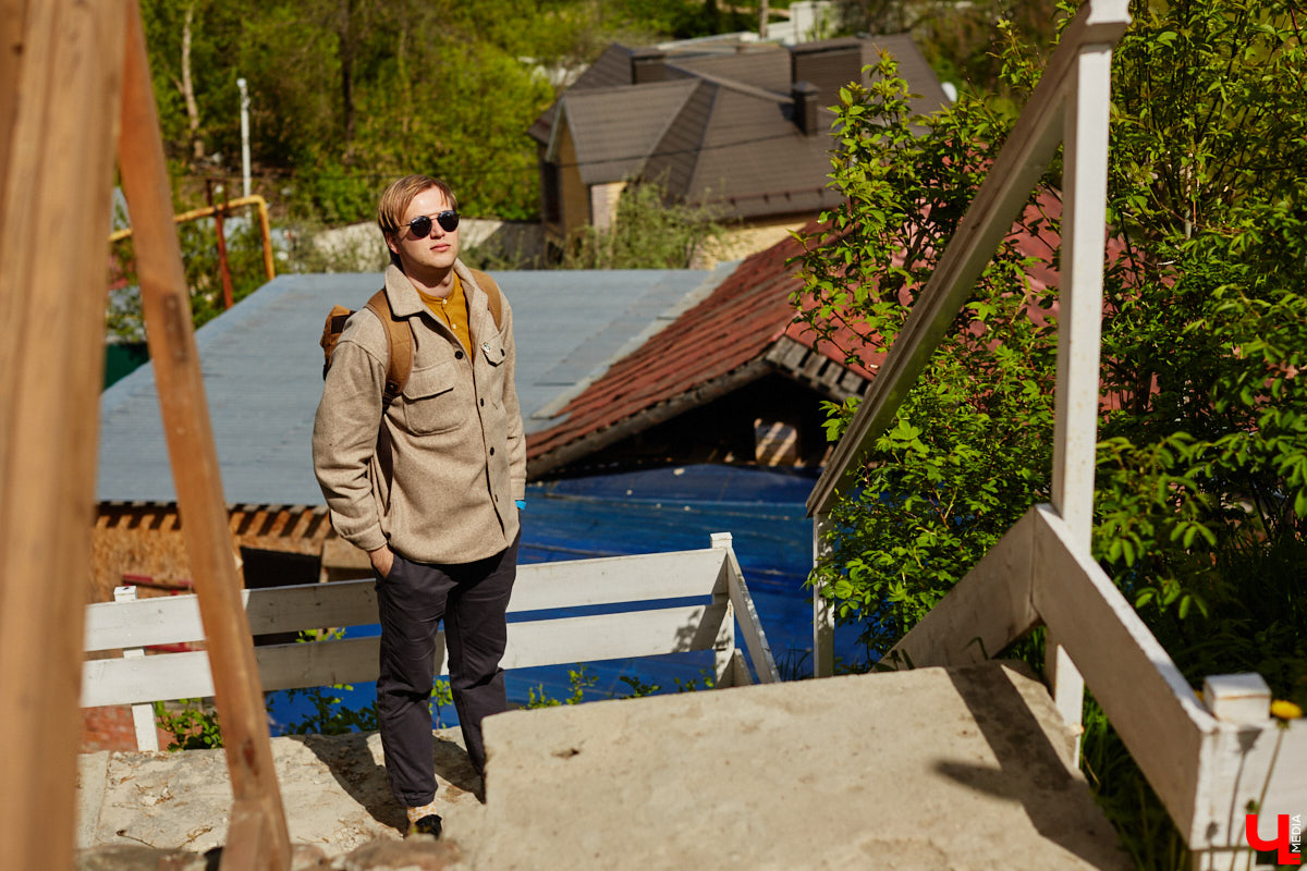 Увидеть, чтобы понять: кто знакомит Владимир с театральными экспериментами, зачем они нужны, и как отличить искусство от трэша?