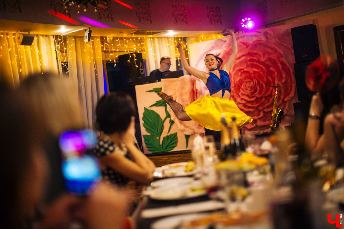 Финансовые трудности после ковида, попавшие под санкции фильмы, продаваемое на «Авито» здание кинотеатра. «РусьКино» справится с кризисной ситуацией или закроет двери навсегда?