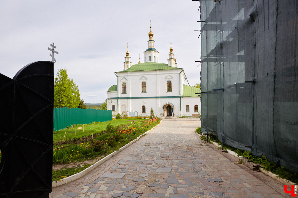 20 мая 1950 года ко Владимиру были присоединены два старинных села – Красное и Доброе. Сейчас этот спальный район, кроме многоэтажных домов, имеет богатую инфраструктуру. Некоторые из объектов – либо самые большие, либо вообще единственные в городе. Поэтому давайте вспомним сегодня выдающиеся рекорды Доброго.