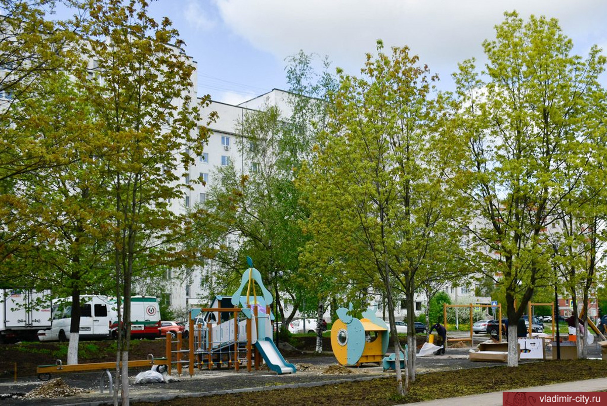 За последние пять лет во Владимире открылось немало детских площадок. Конечно, детям везде хорошо, но, надо признать, у всех специализированных локаций есть свои достоинства и недостатки. Вот об этом предлагаем поговорить поподробнее в нашем сегодняшнем обзоре.