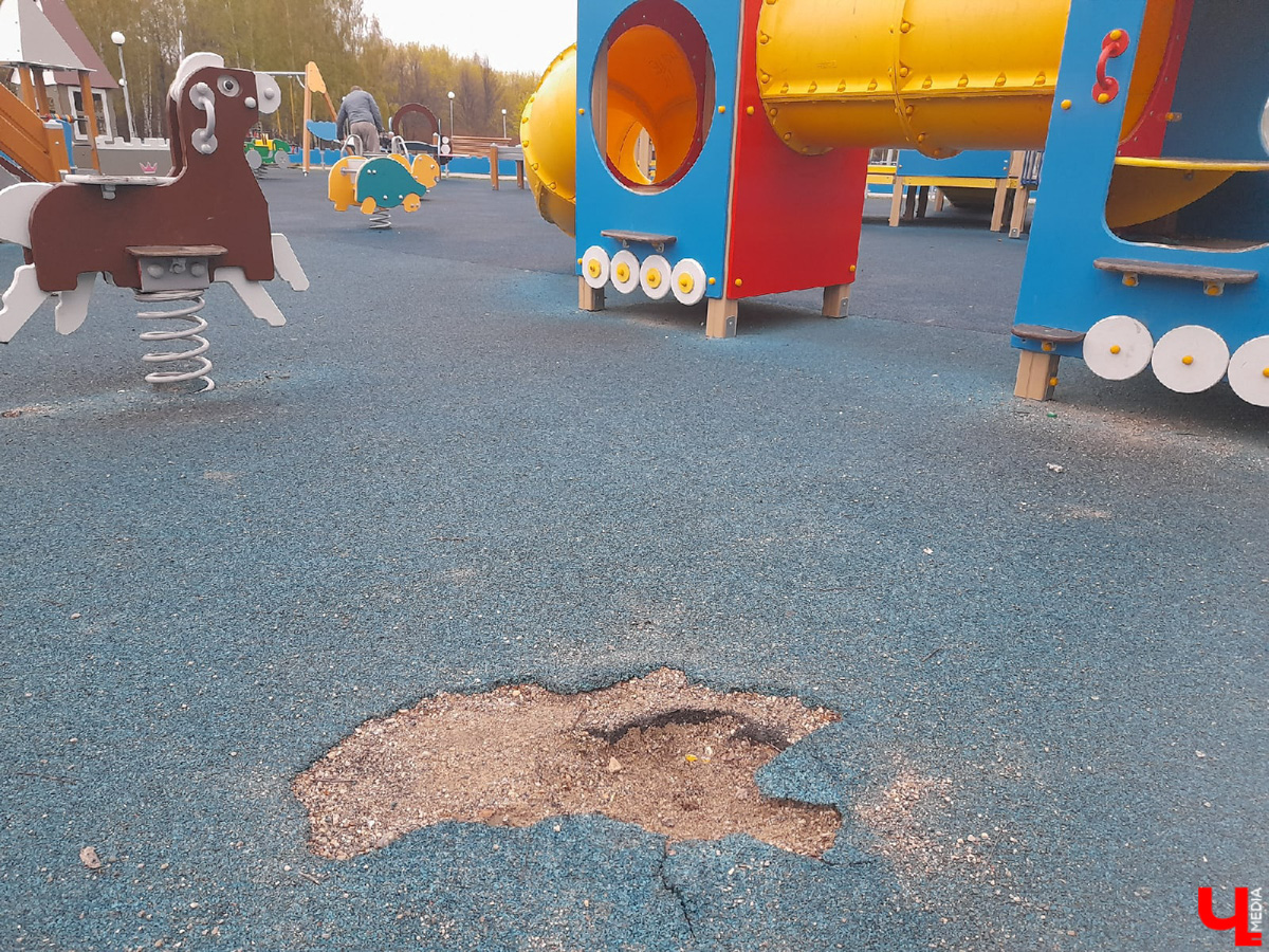 За последние пять лет во Владимире открылось немало детских площадок. Конечно, детям везде хорошо, но, надо признать, у всех специализированных локаций есть свои достоинства и недостатки. Вот об этом предлагаем поговорить поподробнее в нашем сегодняшнем обзоре.