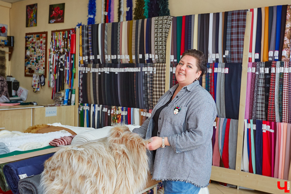 Как проявить заботу по отношению к незнакомому одинокому человеку, который в этом нуждается? Предприниматель Любовь Сизова нашла выход: ее магазин тканей во Владимире уже второй год подряд организует благотворительную акцию помощи «Одеяло добра». И вы тоже можете к ней присоединиться!