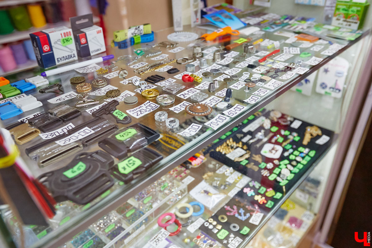 Как проявить заботу по отношению к незнакомому одинокому человеку, который в этом нуждается? Предприниматель Любовь Сизова нашла выход: ее магазин тканей во Владимире уже второй год подряд организует благотворительную акцию помощи «Одеяло добра». И вы тоже можете к ней присоединиться!