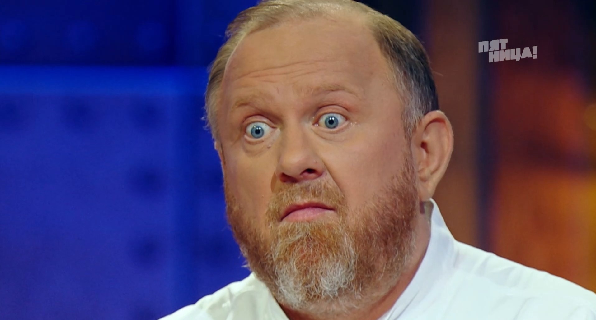 Форшмак с ржаными блинчиками от повара из Александрова покорил самых известных кулинаров страны — Рената Агзамова и Константина Ивлева. Но на колбасе Владимир Александров погорел... Рассказываем про все этапы вышедшего на днях шоу «Битва шефов».