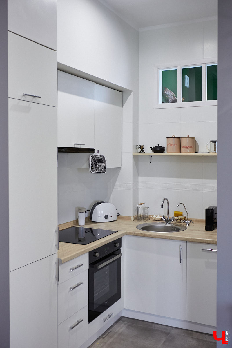 Владимирцы с пятью детьми поселились на лесном хуторе и превратили в симпатичную дачу квартиру в самом центре города.