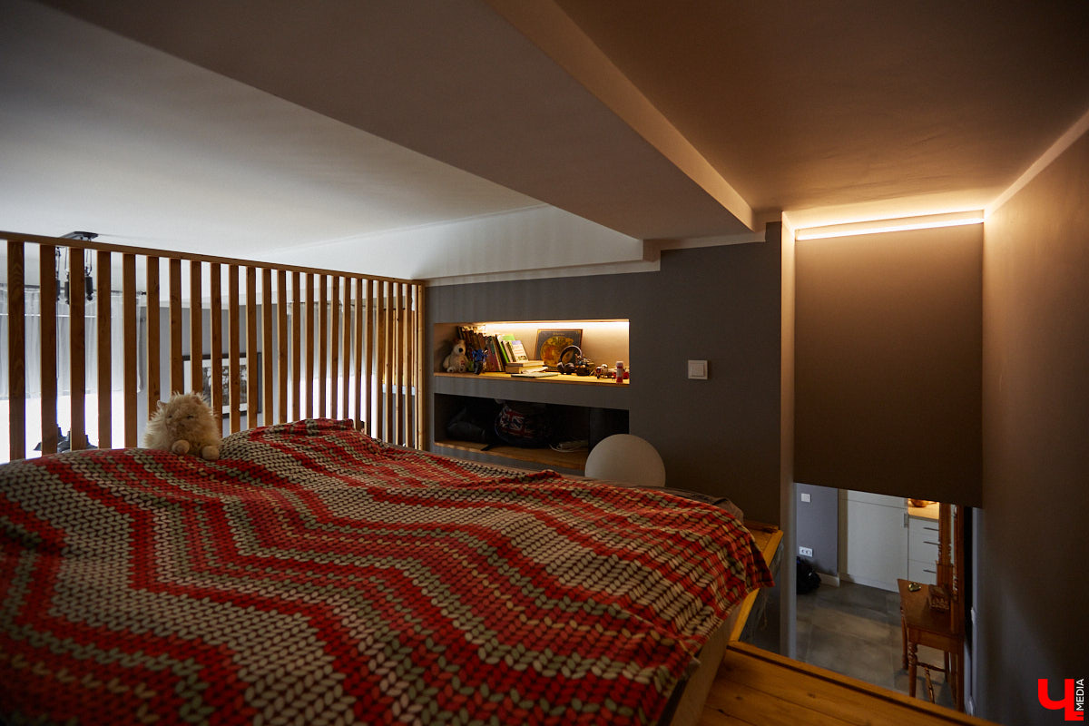 Владимирцы с пятью детьми поселились на лесном хуторе и превратили в симпатичную дачу квартиру в самом центре города.