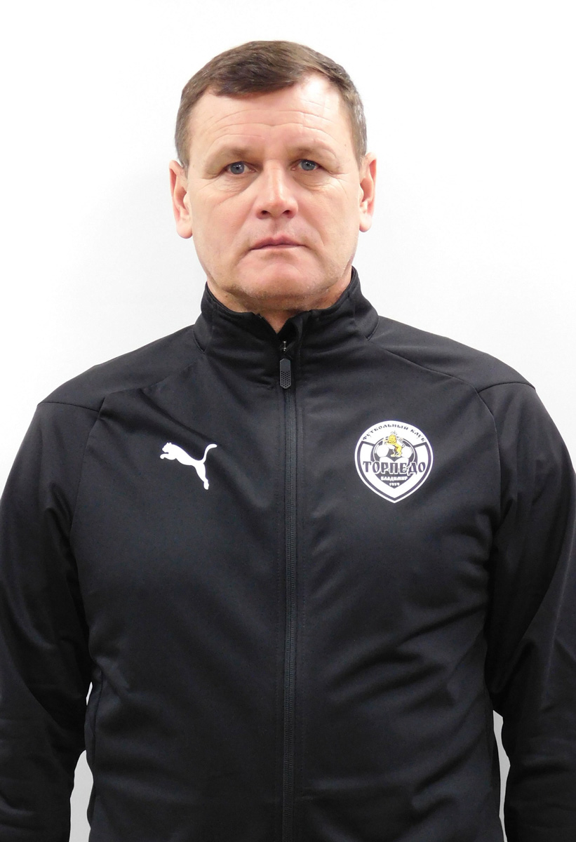 Пятого июня футболисты владимирского «Торпедо» победой над ФК «Луки-Энергия» закрыли сезон 2021-2022 годов, после чего ушли в летний отпуск. События завершившегося сезона войдут в историю ФК «Торпедо», уверен пресс-атташе Владимир Никольский. Почему? Узнаем подробности у официального представителя команды.