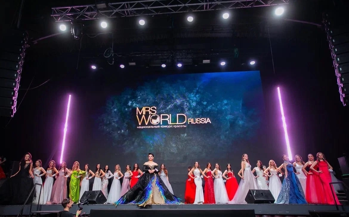 Марина Лукьянова из Судогды завоевала титул «Четвертая вице-миссис» и получила право представлять нашу страну на международных конкурсах красоты!