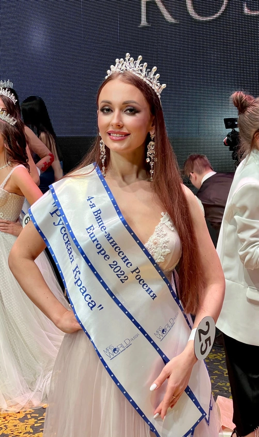 Марина Лукьянова из Судогды завоевала титул «Четвертая вице-миссис» и получила право представлять нашу страну на международных конкурсах красоты!