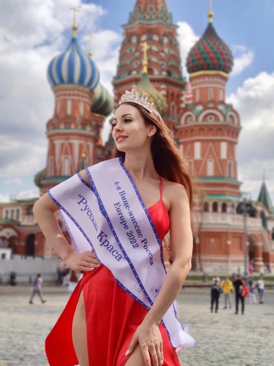 Марина Лукьянова из Судогды завоевала титул «Четвертая вице-миссис» и получила право представлять нашу страну на международных конкурсах красоты!