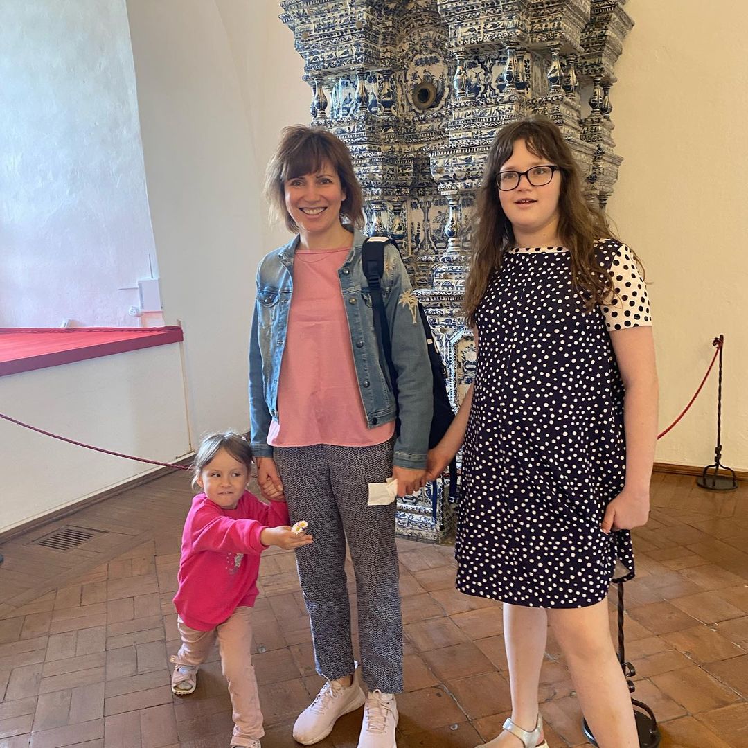 Не только мы отдыхали в минувший уик-энд на просторах любимого региона, но и медийные персоны из Москвы. Они провели праздничные выходные во Владимире и Суздале. 