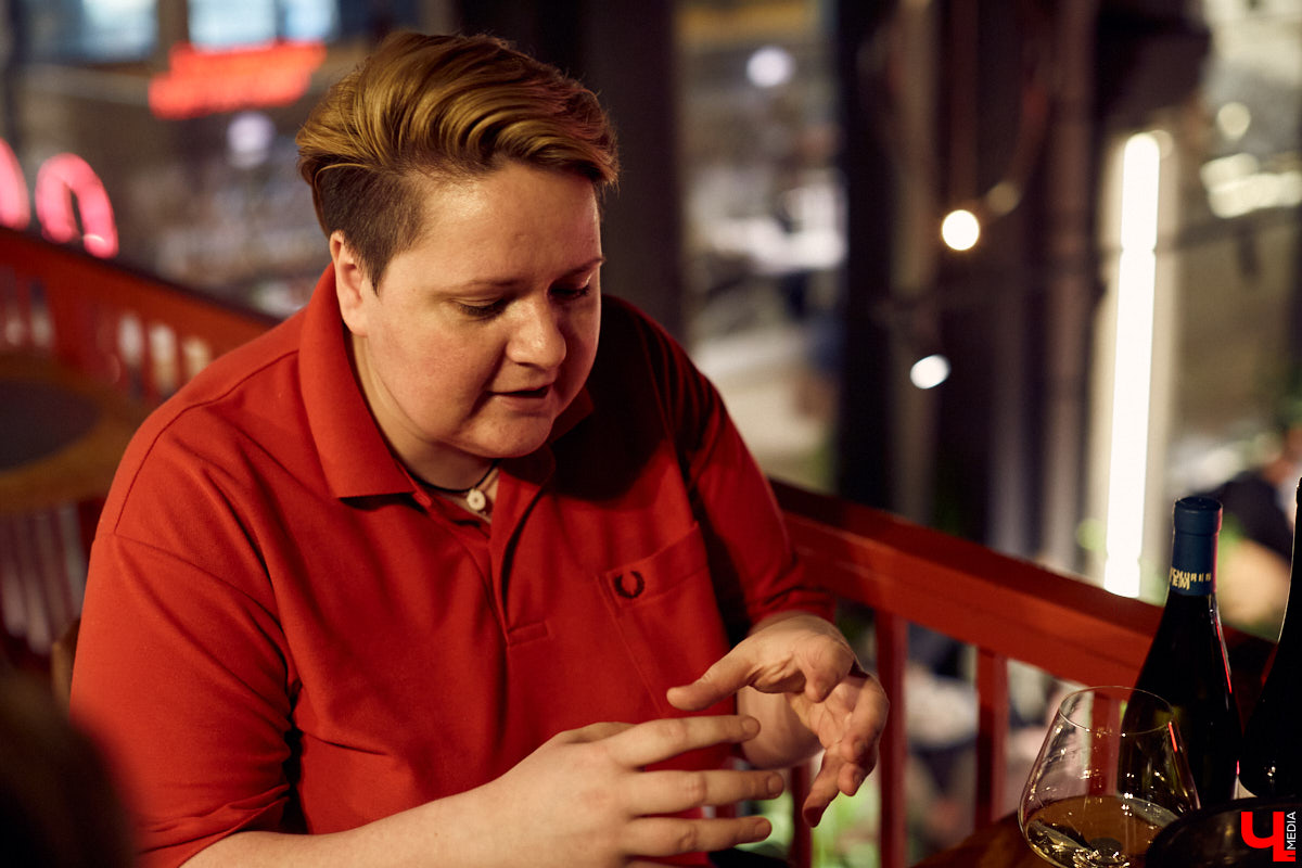 Владимирский кавист Елена Крутова вошла в десятку лучших профессионалов страны. Нашему изданию «смотритель погреба» поведала о непрозрачном конкурсе, непрерывной учебе и, куда же без этого, крепких напитках