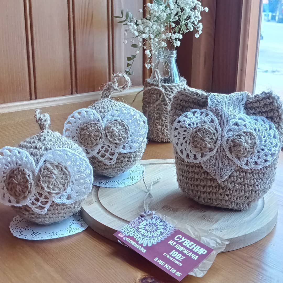 В этом году Владимирская область готовится принять десятки тысяч туристов. И важно, чтобы о нашем регионе у них остались только хорошие впечатления. Вспомнить о путешествии всегда помогают сувениры. «Ключ-Медиа» собрал подборку необычных презентов, которыми наш край готов удивлять гостей.