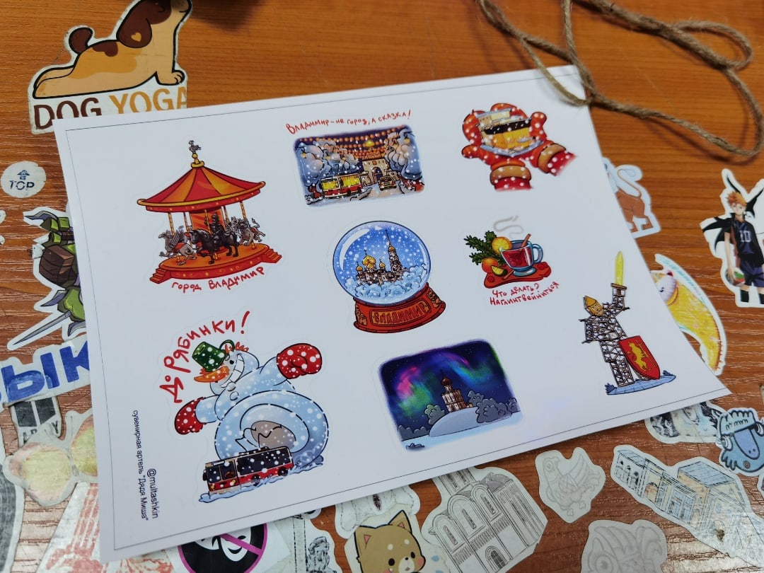 В этом году Владимирская область готовится принять десятки тысяч туристов. И важно, чтобы о нашем регионе у них остались только хорошие впечатления. Вспомнить о путешествии всегда помогают сувениры. «Ключ-Медиа» собрал подборку необычных презентов, которыми наш край готов удивлять гостей.