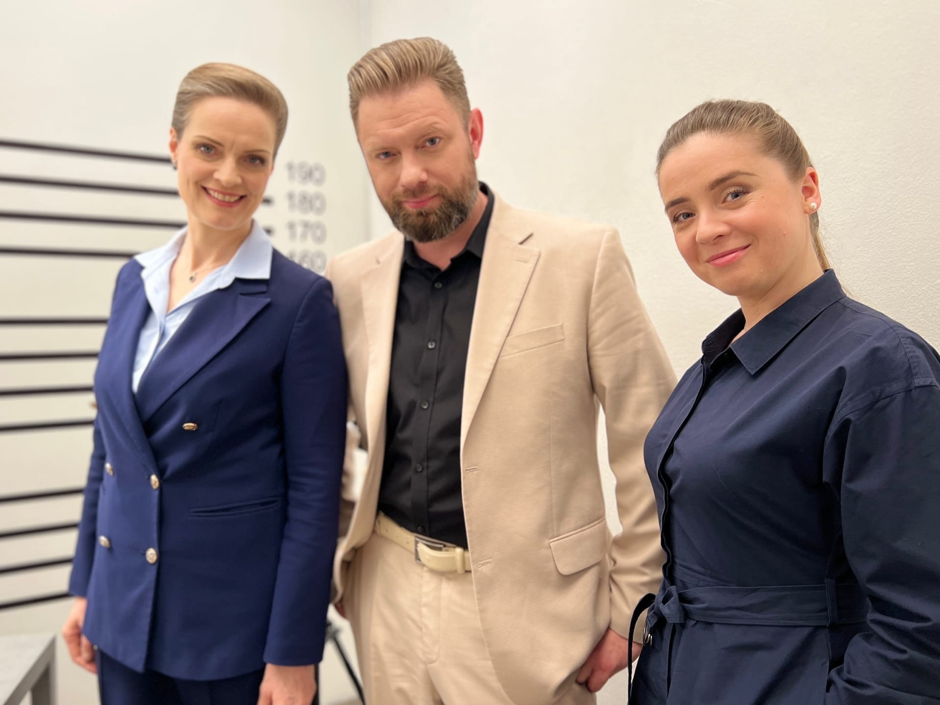 Илья Сорокин получил персональную рекомендацию от Павла Воли, вошел в топ-100 лучших ведущих России по версии «TOP100AWARDS», принял участие в фестивале STANDUP на ТНТ, снялся в нескольких масштабных проектах – среди них сериал «След». Он даже мог стать ведущим шоу «Орел и решка»! О том, как осуществляются мечты и большая сцена становится реальностью, владимирец рассказал в большом интервью для «Ключ-Медиа».