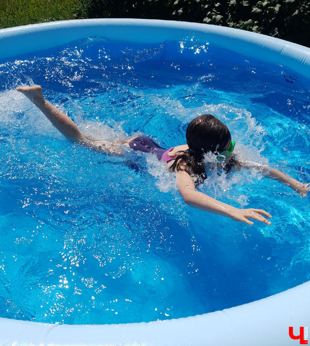 Поехать на море в этом году не получится? Путешествие сорвалось, и настроения отдыхать нет совсем? Яркие фотографии друзей в социальных сетях добавляют тоски? Не время грустить! Лето набирает обороты! А пляжи и водные развлечения можно найти недалеко от дома. «Ключ-Медиа» выяснил, чем заняться, если вы не смогли отправиться на курорт.